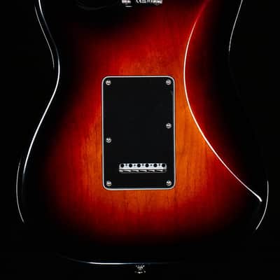 Fender American Professional Classic Stratocaster Maple Fingerboard 3-Color Sunburst (908) image 4