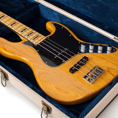 Gator Cases - GW-JM BASS - Journeyman Bass Guitar Deluxe Wood Case image 5