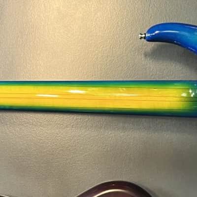 Alembic Essence 5 string image 4