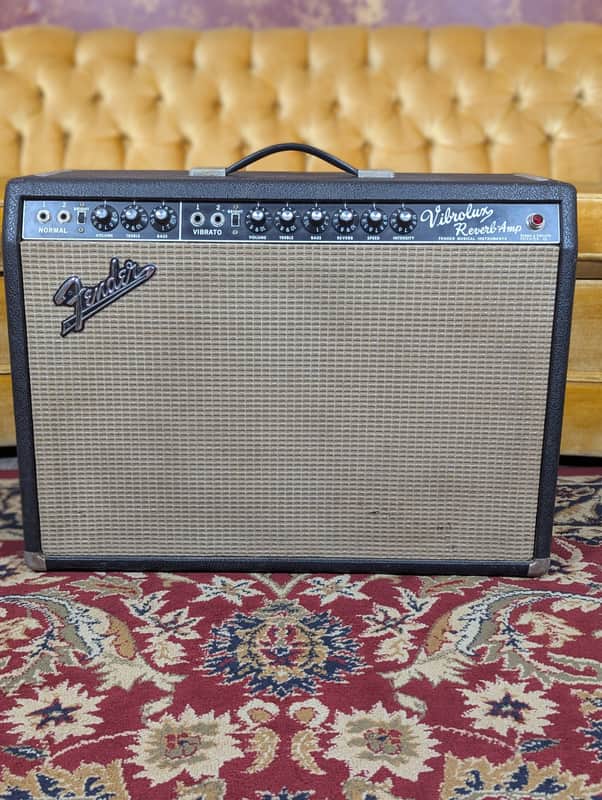 Fender Vibrolux Reverb 2-Channel 35-Watt 2x10" Guitar Combo 1967 - Black Panel image 1