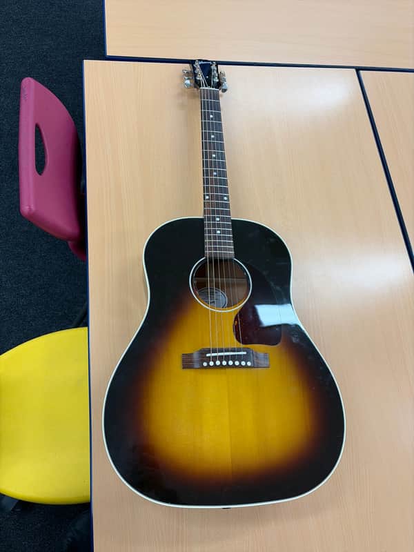 Gibson J-45 Standard 2009 - 2019 - Vintage Sunburst
