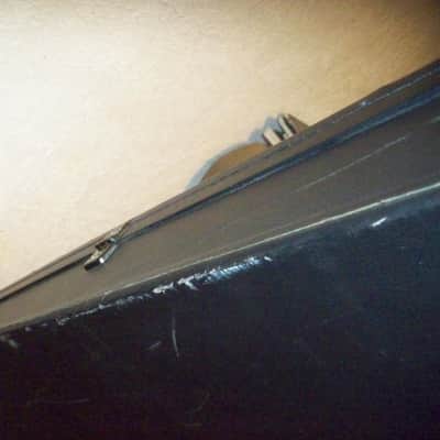 2024 USA Custom Shop Dunable Asteroid Flying V Black Limba Wenge Fretboard Hipshot 25.5 " Scale 7.6 lbs Coffin Case Hardware image 25