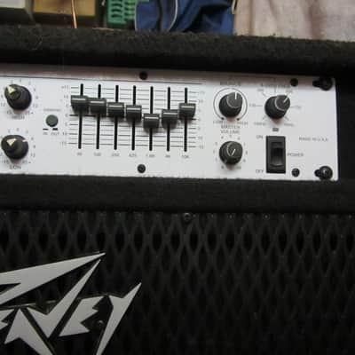 Peavey T-Max 210 Bass Amp Black | Reverb