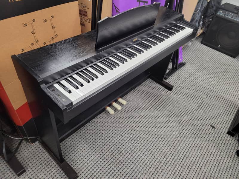 Korg  C-1500 88 Key Digital Piano 1990s Black image 1