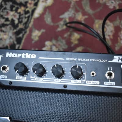 Used Hartke HD25 25-Watt 1"x8" Bass Combo Amp image 2