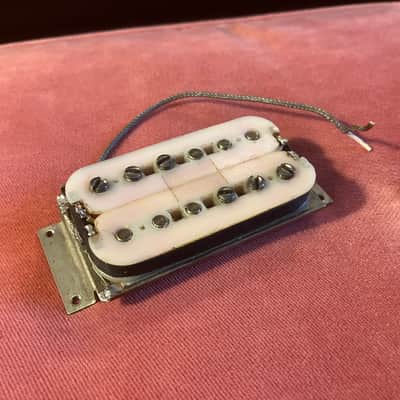 Vintage 1976 Fender Wide Range Humbucker CuNiFe image 3