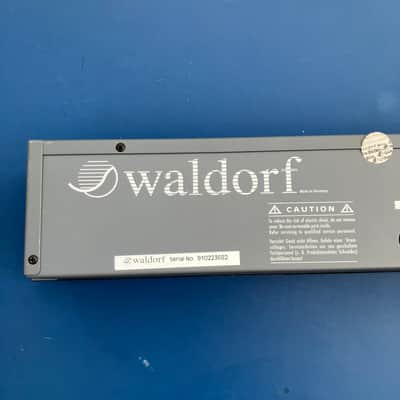 Waldorf Pulse Rackmount Synthesizer 1995 - Blue image 8