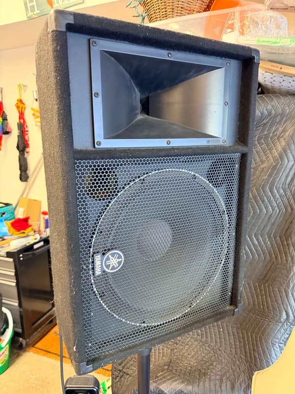 PAIR of Yamaha Club V Series SM15V PA Speaker - Floor or Mounted. Stands included image 1
