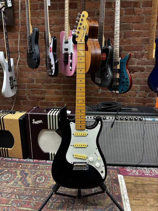 Squier Bullet - 1983 MIJ image 1