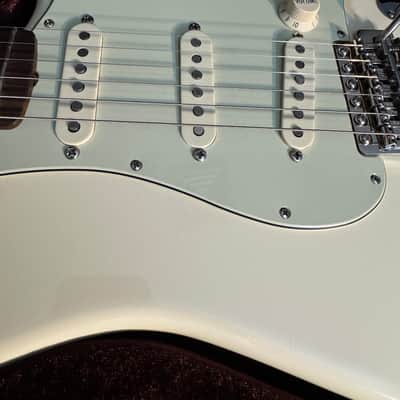 Fender John Mayer Stratocaster — Many extras — 2011 — Olympic White image 21