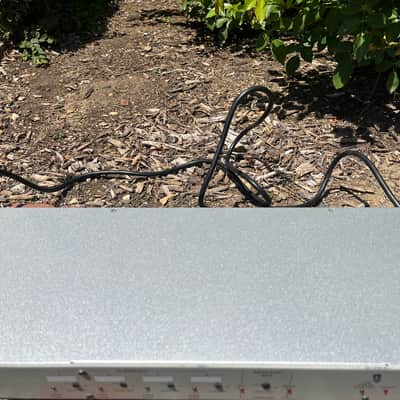 Furman HDS-6 Headphone Distribution System 2000s - White image 2