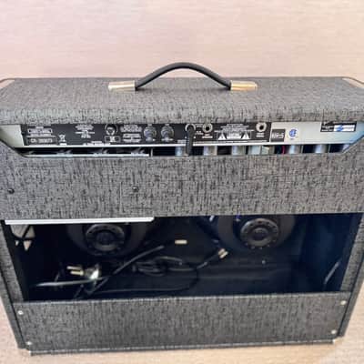 Fender GB Twin Reverb George Benson Signature 2-Channel 85-Watt 2x12" Guitar Combo 2016 - Present - Gray image 10