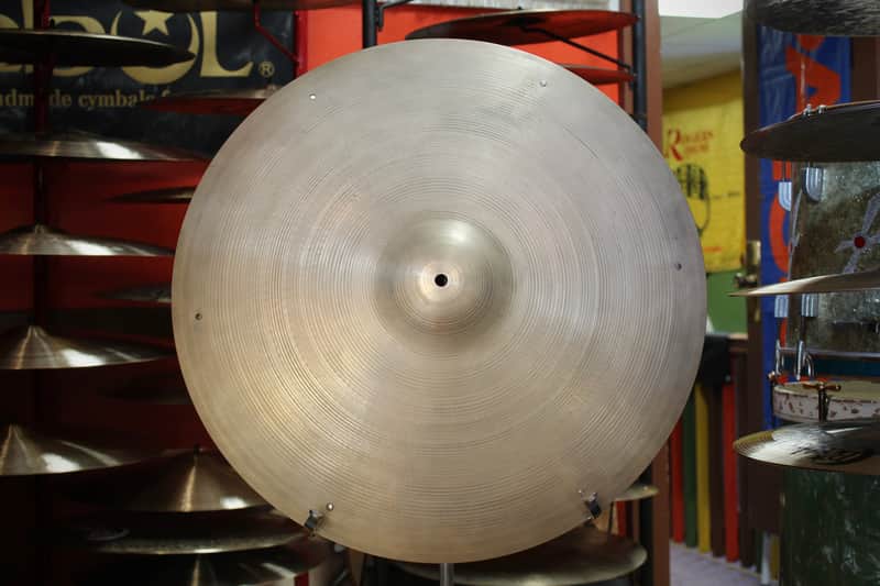 1960s A. Zildjian 22" Sizzle Ride 2798g image 1