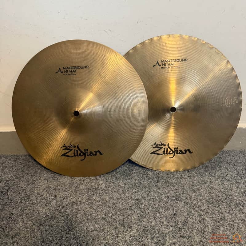 Zildjian Avedis 13” Mastersound Hihat Cymbals image 1