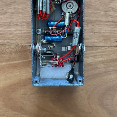R2R Electric Treble Booster Professional 2022 - Present - Grey image 4
