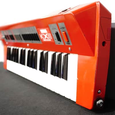Yamaha KX5 Vintage MIDI Remote Keyboard Controller Keytar W/ Hard Case image 11