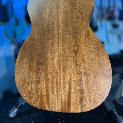 Martin 00-15M Acoustic Guitar - Satin Natural Mahogany Get Plek'd Free! 775 image 13