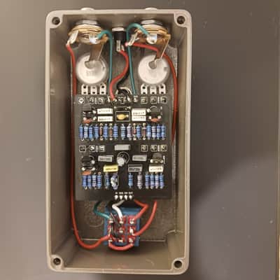 PedalPCB Anvil Fuzz 2025 - glimmer brown sugar image 2