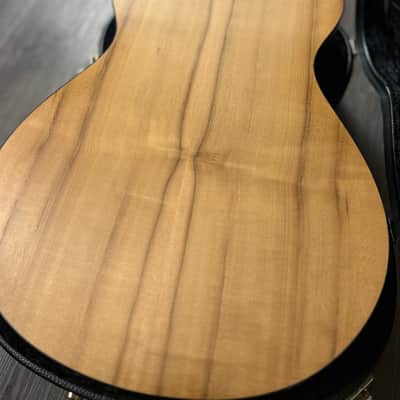 Breedlove Oregon Concert E Spruce / Myrtlewood 2015 - 2017 - Natural image 17