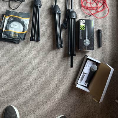 Fender Passport Venue Series 2 plus 3 mic’s and stands - 600-Watt Portable PA System 2018 - 2020 - Black image 5