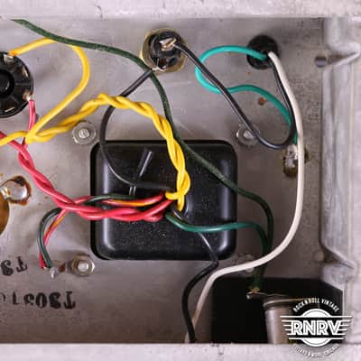 1967 Fender Vibro Champ 6-Watt 1x8" Guitar Combo - Black Panel image 17