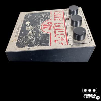 Electro-Harmonix Big Muff Pi 2000 - Present - Silver / Black / Red X9431 image 4