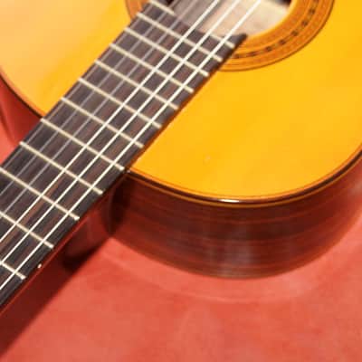 S Yairi clase 9002 classical guitar image 22