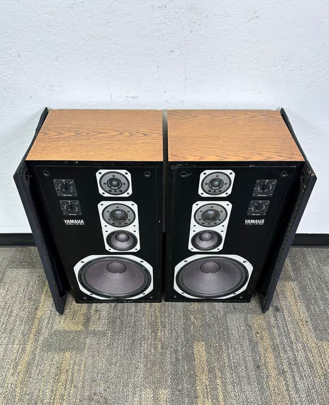 Pair of Yamaha NS-890 Speaker 4-Way Speaker System | Reverb