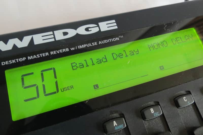 Alesis Wedge Digital Reverb with AC supply & manual image 1