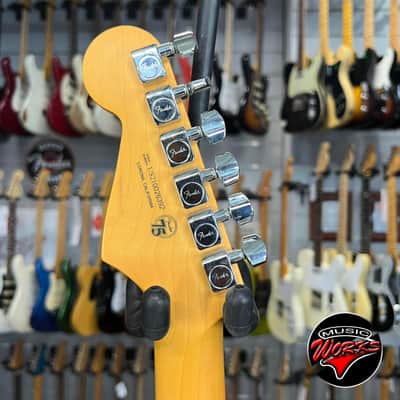 Fender   American Professional Ii Stratocaster Rw 3 Tsb Sunburst image 5