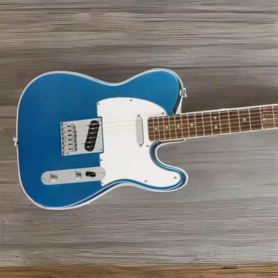 Squier Affinity Series Telecaster Electric Guitar, with 2-Year Warranty, Lake Placid Blue, Laurel Fingerboard image 2