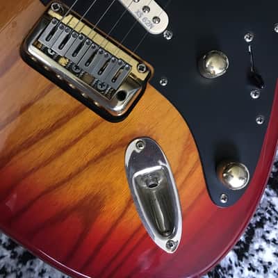 Cheri ST Custom Strat 1993 image 10