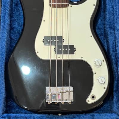 Fender Precision Bass (Made in Mexico ) 1994–1995 – Black – 8.5 lb image 16