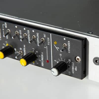 vintage double mono compressor BFE / Filtek BKE 4 in housing with power supply XLR ! 1980 image 8