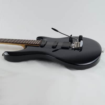 Music Man Luke II - USA 2010 - Black - Case included image 5