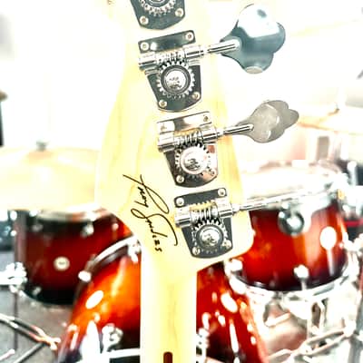 Fender Troy Sanders Artist Series Signature Jaguar Bass 2013 - 2023 - Silverburst image 4