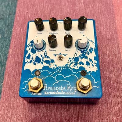 EarthQuaker Devices Avalanche Run Stereo Reverb & Delay with Tap Tempo V2 2018 - Present - Various image 1