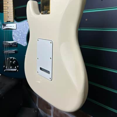 Fender FSR Mahogany Blacktop Strat HHH Olympic White 2019 Electric Guitar image 14