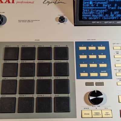 🔥 Black Finish Aluminum Knob set Upgrade for Akai MPC 60 MK1 / MK2 🚀 🎛️  — by https://Synthesizer.repair —