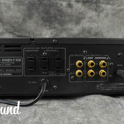 Onkyo Integra P-306 Stereo Preamplifier in Very Good Condition