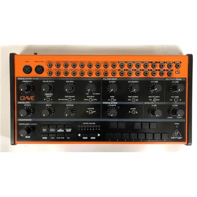 Behringer Crave Analog Synthesizer Second-Hand image 1