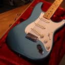 Fender Custom shop'57 Yamano Special Lake Placid Blue 1995 John Cruz Stamp