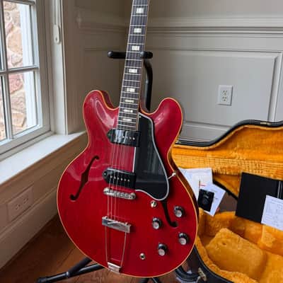 2026 Gibson Custom Shop ES-330 ‘62 - Cherry Red Bild 3