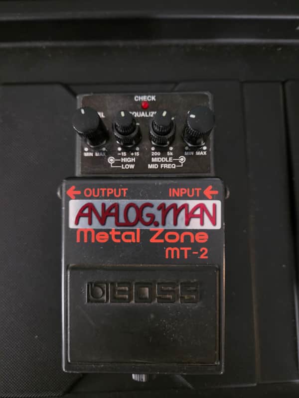 Boss MT-2