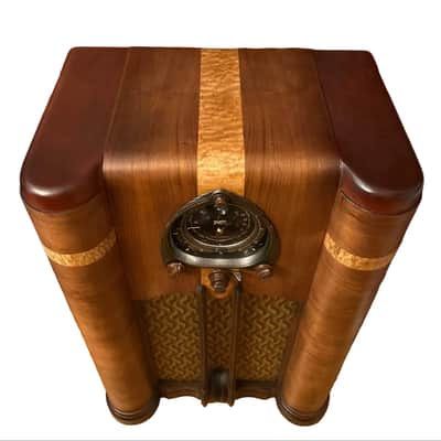 Restored 1938 Zenith 9S262 Robot Dial Console Radio image 6