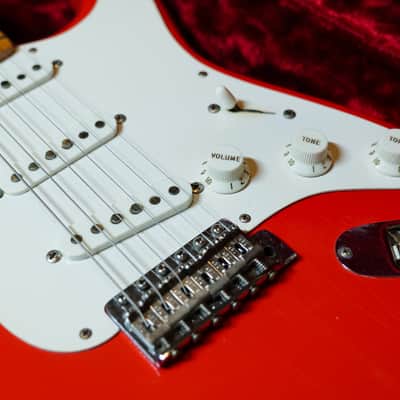 Fender AVRI 57 1982 Fullerton Strat - Fiesta Red image 3