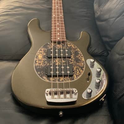 Ernie Ball Music Man Stingray HH Olive/gold image 4