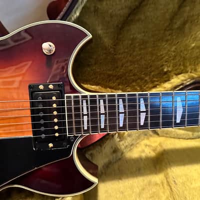 Yamaha  Sbg 2000 electric guitar Sunburst image 5