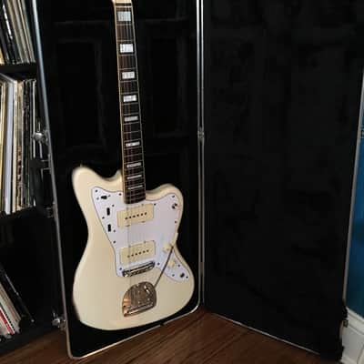 Fender Jazzmaster JM66 AVRI Specs Olympic White Matching Headstock CIJ image 14