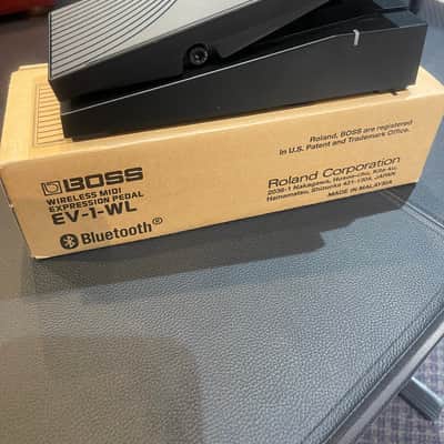 Boss EV-1-WL Wireless MIDI Expression Pedal 2021 - Present - Black image 2